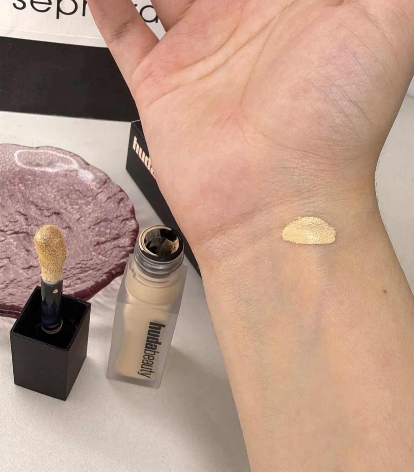 Huda beauty كونسيلر