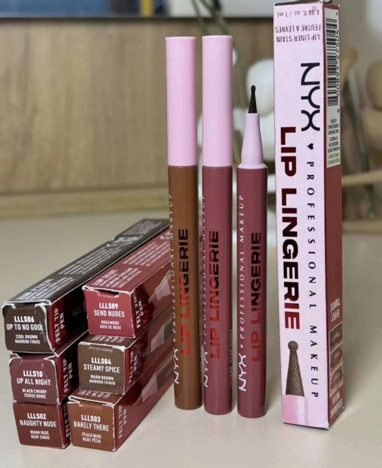 NYX محدد