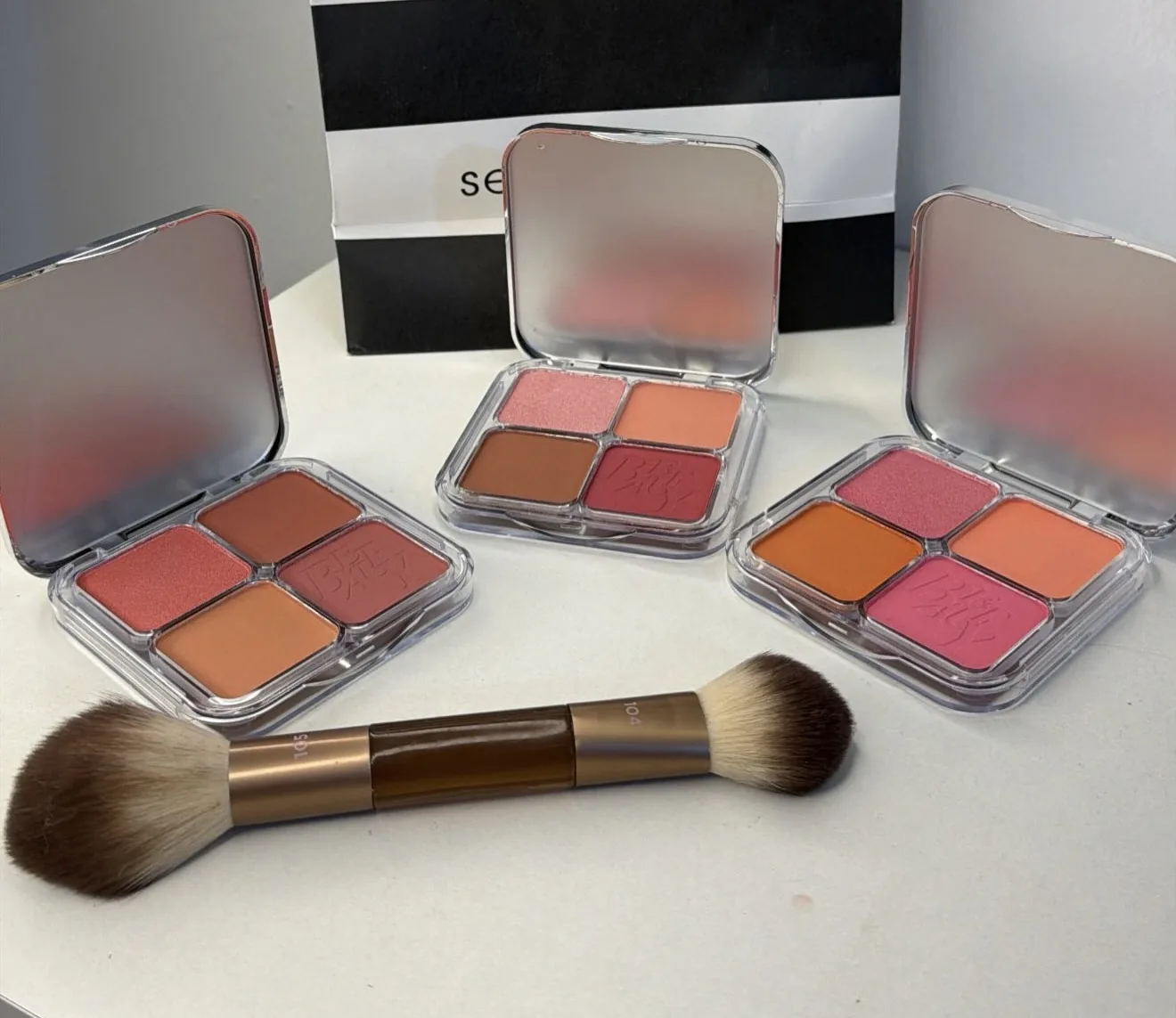 Huda beauty بلشر