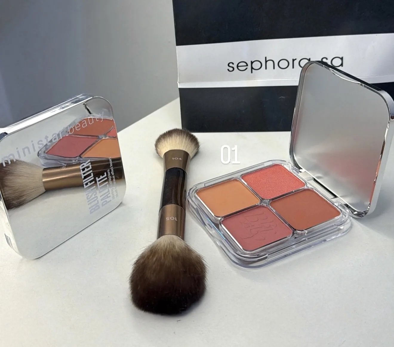 Huda beauty بلشر