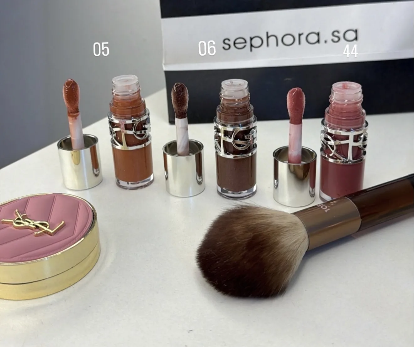 Ysl ليب اويل