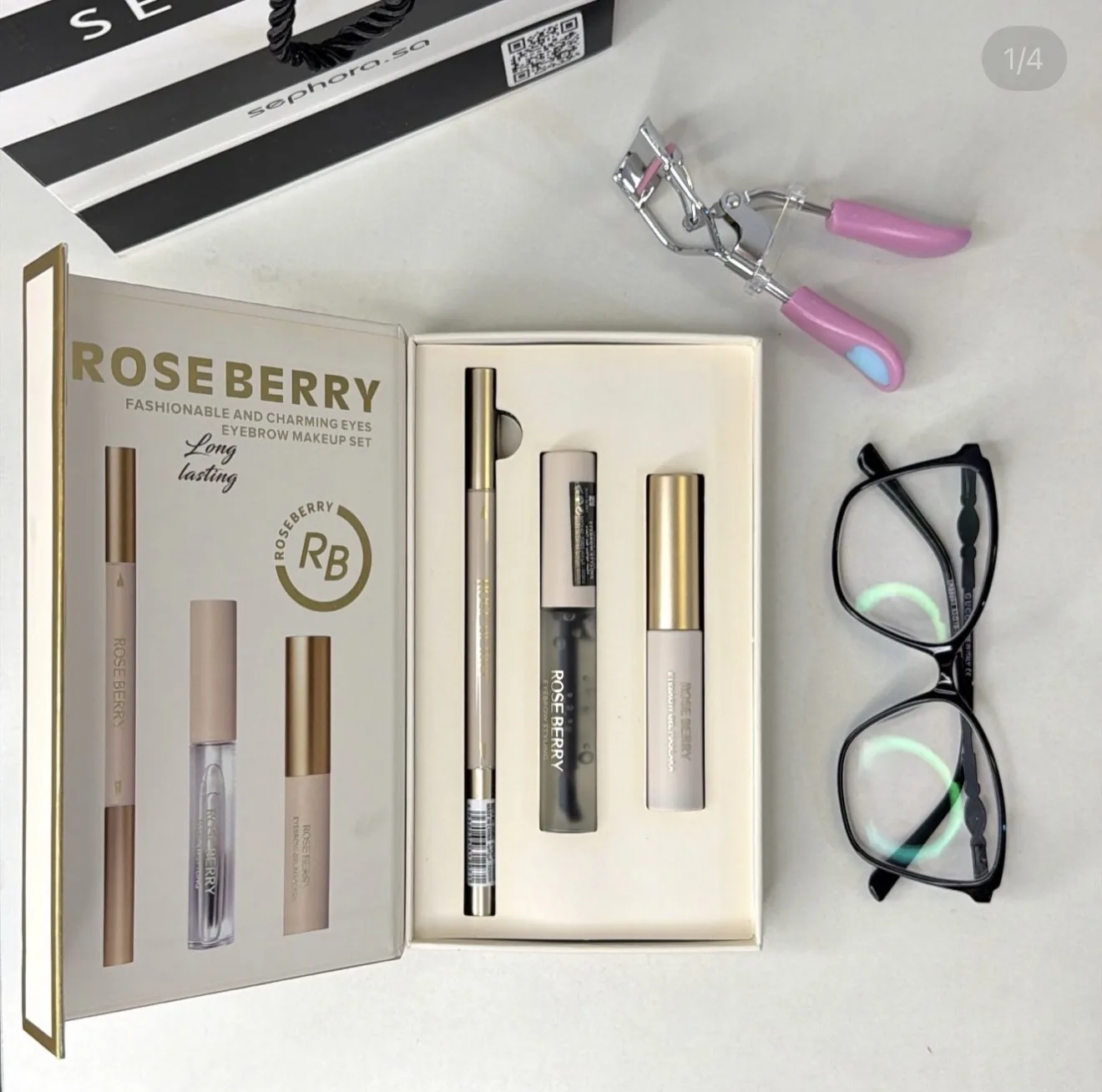 Rose berry كت